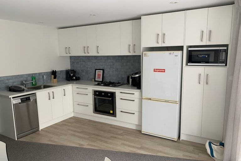 Photo of property in 120 Milton Road, Bluff Hill, Napier, 4110