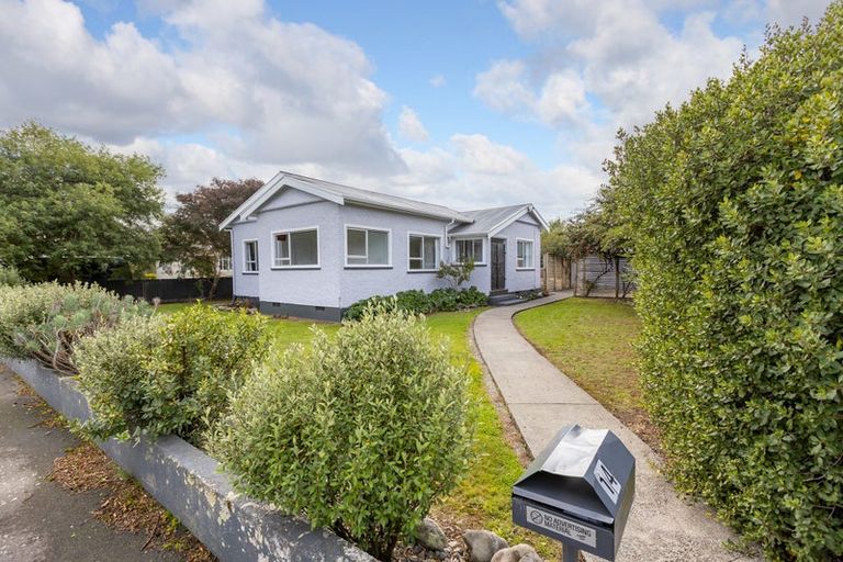 Photo of property in 14 Rexwood Street, Carterton, 5713