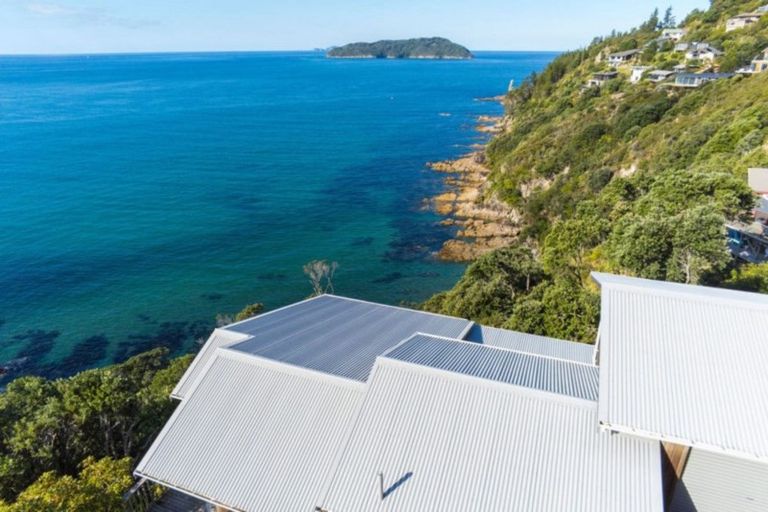 Photo of property in 61 Motuhoa Road, Tairua, 3508