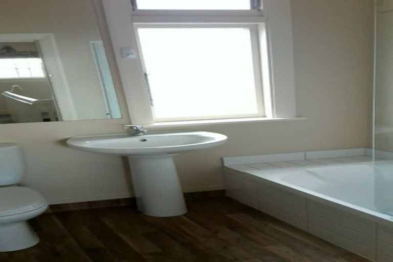 Photo of property in 15 Somme Street, St Albans, Christchurch, 8014