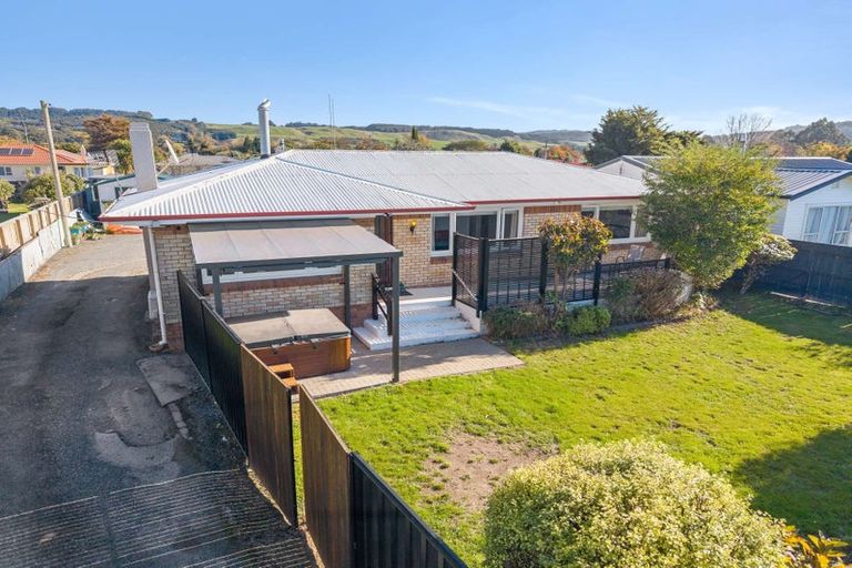 Photo of property in 6 Kusabs Road, Mangakakahi, Rotorua, 3015