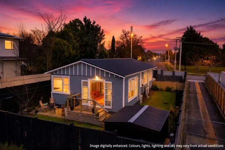Photo of property in 81 Macarthur Street, Levin, 5510