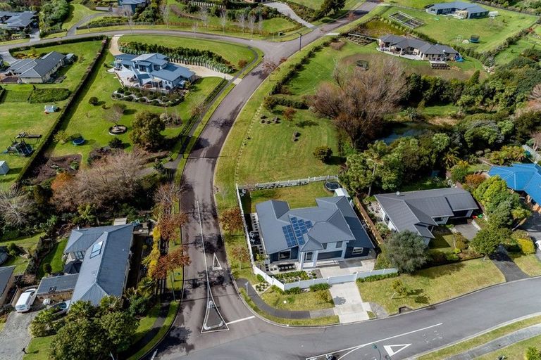 Photo of property in 1 Avon Rise, Welcome Bay, Tauranga, 3112