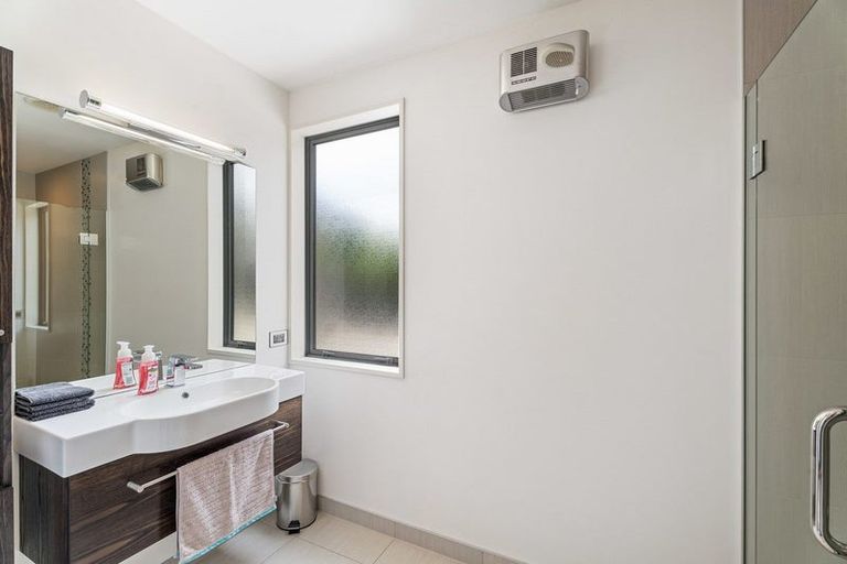 Photo of property in 23b Old Station Avenue, Wanaka, 9305