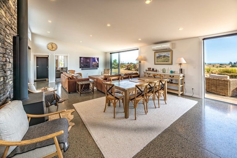 Photo of property in 106b Watt Livingstone Road, Westmere, Whanganui, 4574