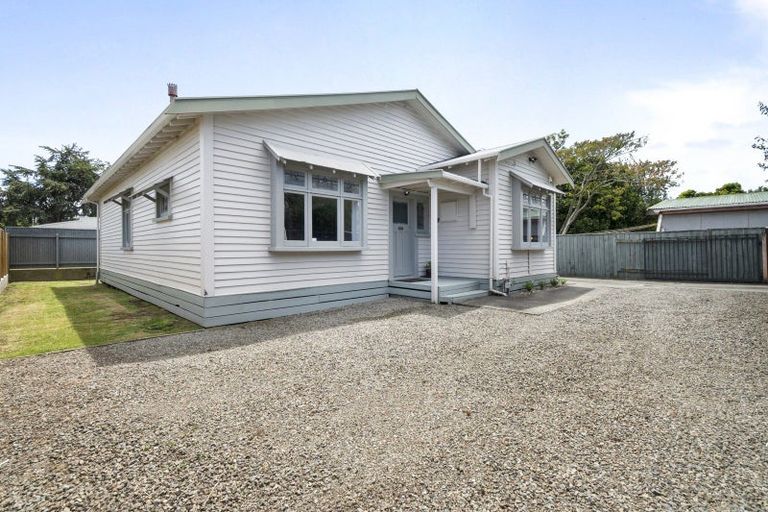 Photo of property in 471a Featherston Street, Palmerston North, 4414
