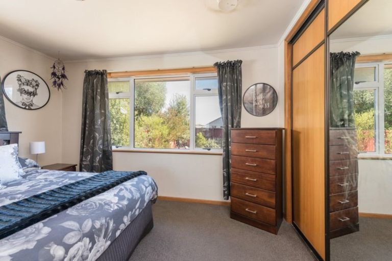 Photo of property in 37 Gladstone Road, Richmond, 7020