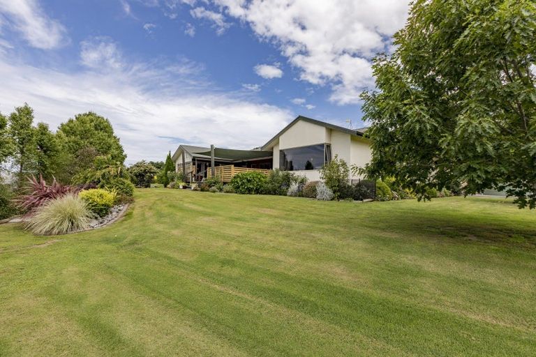 Photo of property in 346 Porangahau Road, Waipukurau, 4282