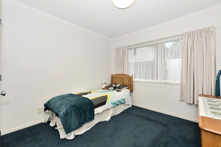Photo of property in 30 The Esplanade, Huntington, Hamilton, 3210