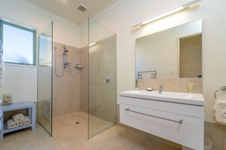 Photo of property in 1/239 Lake Ferry Road, Martinborough, 5781