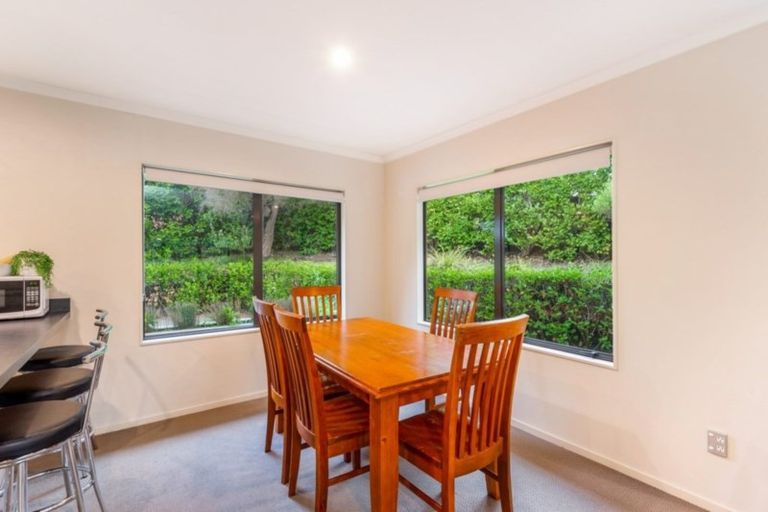 Photo of property in 12 Cabernet Close, Rototuna, Hamilton, 3210