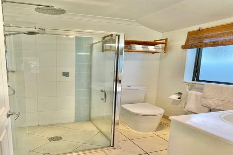 Photo of property in 15 Reidy Place, Pukekohe, 2120