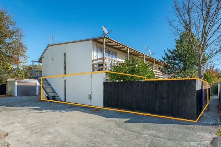 Photo of property in 1/273 Riccarton Road, Upper Riccarton, Christchurch, 8041