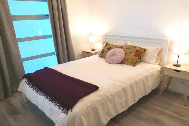 Photo of property in Viccentral, 169 The Terrace, Wellington Central, Wellington, 6011