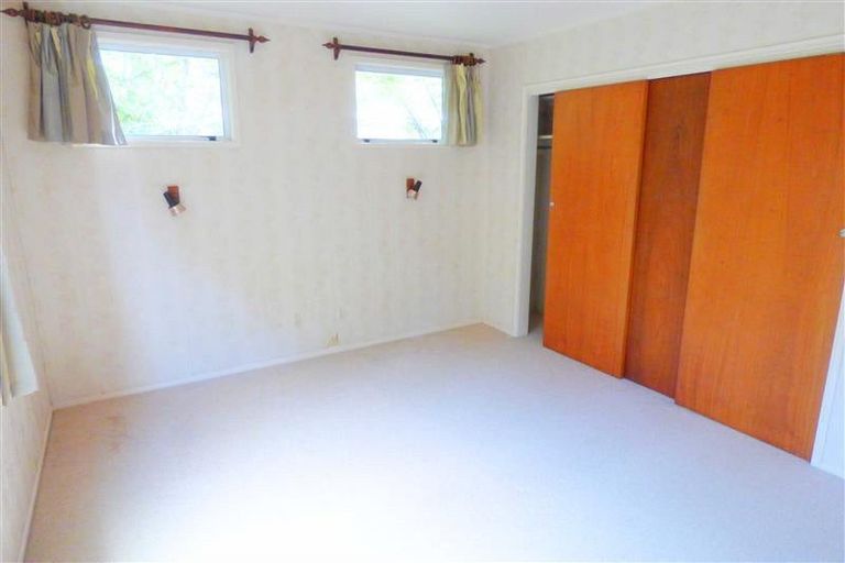 Photo of property in 69 Waimea Street, Westown, New Plymouth, 4310