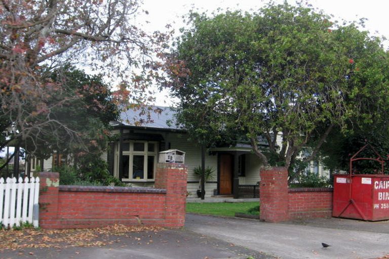 Photo of property in 12 Massey Street, Palmerston North, 4414