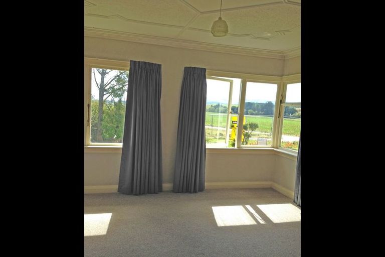 Photo of property in 1/13 Hughes Road, Palmerston, 9481