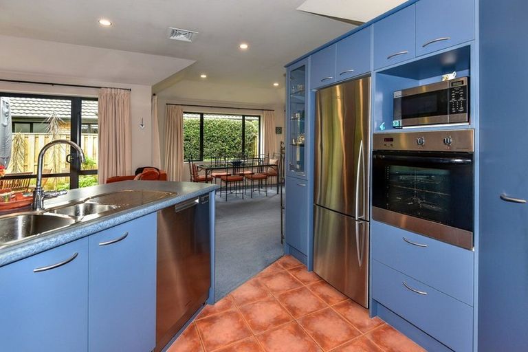 Photo of property in 11 Mahlet Street, Northwood, Christchurch, 8051