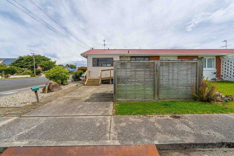 Photo of property in 5 Devon Street, Gore, 9710