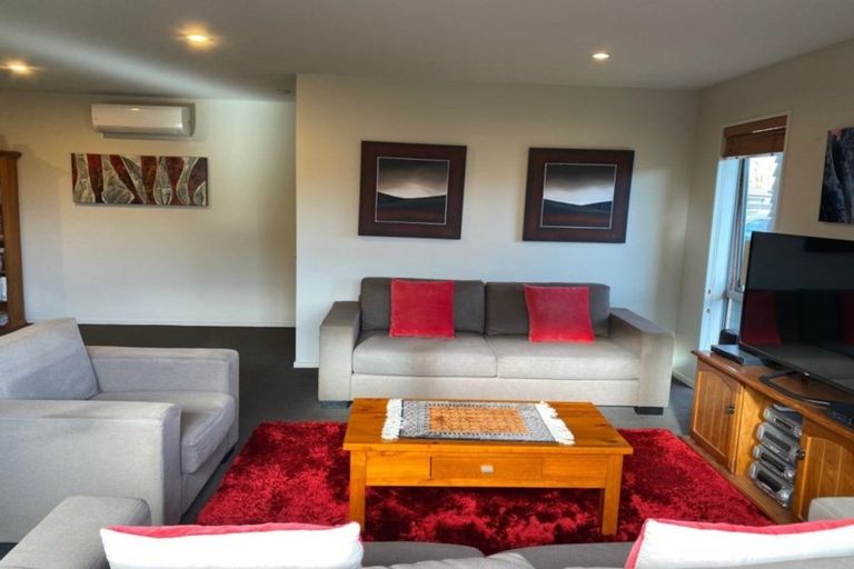 Photo of property in 6 Blaenavon Place, Halswell, Christchurch, 8025