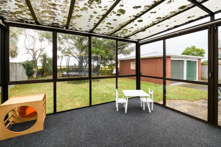 Photo of property in 109 Benmore Avenue, Cloverlea, Palmerston North, 4412