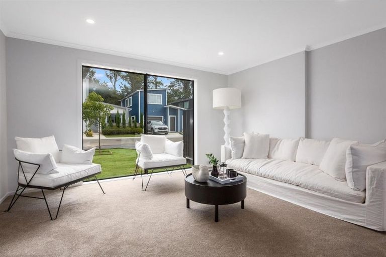 Photo of property in 4 Breakwater Way, Whitby, Porirua, 5024
