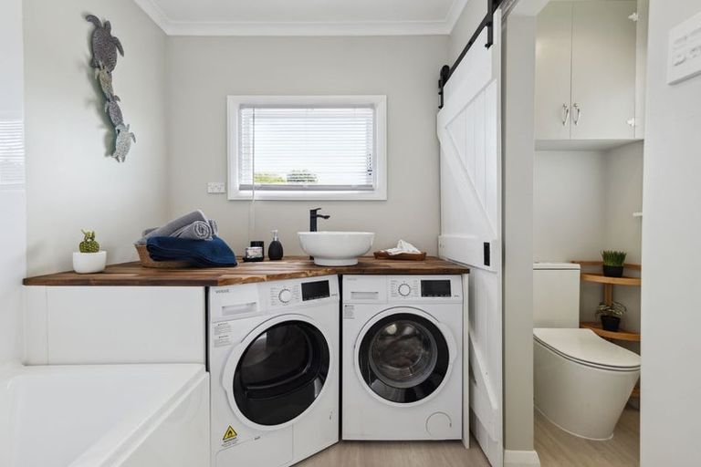 Photo of property in 299b Carrington Street, Vogeltown, New Plymouth, 4310