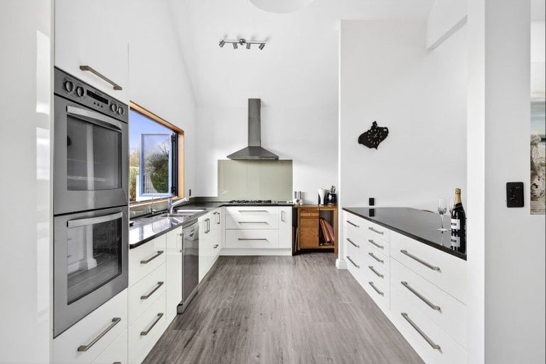 Photo of property in 21 Pencarrow Road, Tamahere, Hamilton, 3283