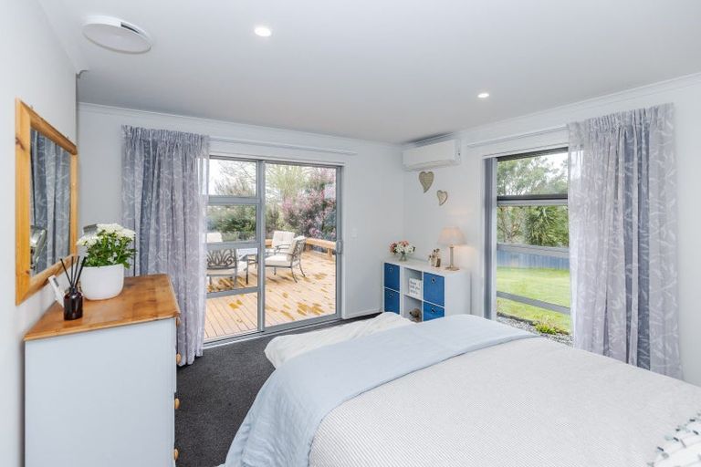 Photo of property in 55 Edgeview Crescent, Fitzroy, Hamilton, 3206