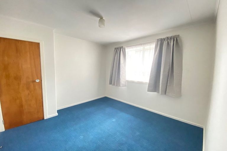 Photo of property in 46 Speargrass Grove, Timberlea, Upper Hutt, 5018