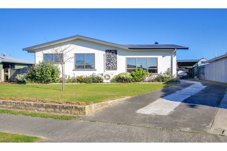 Photo of property in 51 Lanark Crescent, Tamatea, Napier, 4112