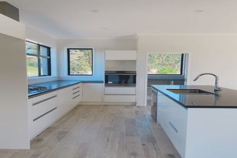 Photo of property in 10 Awamarino Way, Westgate, Auckland, 0614