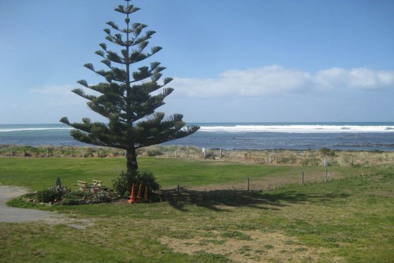 Photo of property in 75b Akitio Esplanade, Akitio, Pongaroa, 4991