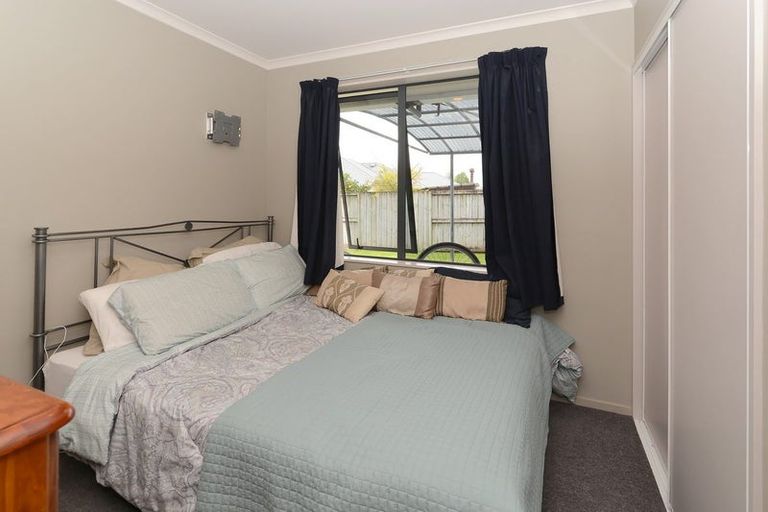 Photo of property in 10 Saint James Drive, Huntington, Hamilton, 3210