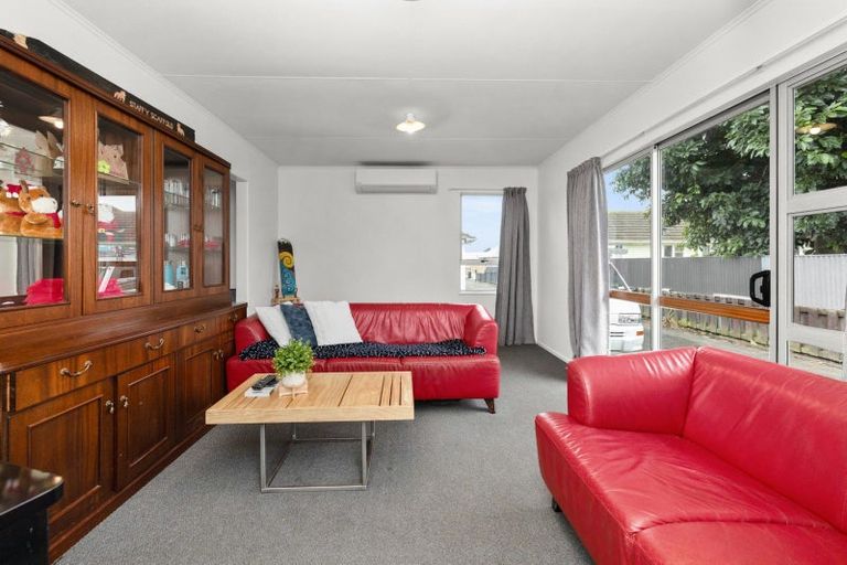 Photo of property in 2/36 Massey Crescent, Marewa, Napier, 4110