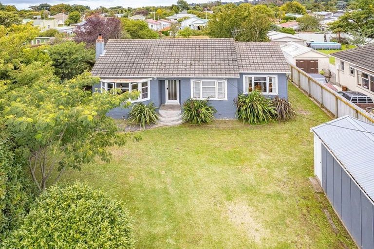 Photo of property in 13 Caffray Avenue, Aramoho, Whanganui, 4500