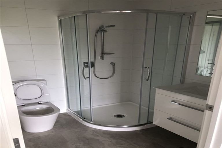 Photo of property in 4/47a Huntington Drive, Huntington Park, Auckland, 2013