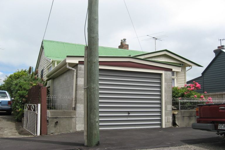 Photo of property in 23 Ripon Street, Lyttelton, 8082