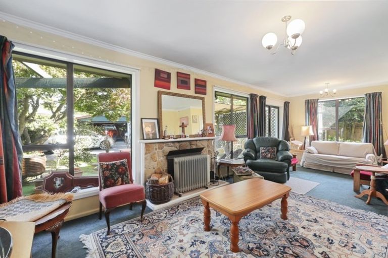 Photo of property in 40 Springbank Street, Bryndwr, Christchurch, 8053