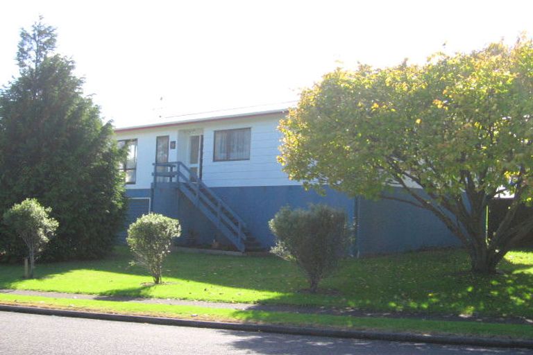 Photo of property in 16 Charntay Avenue, Clover Park, Auckland, 2019