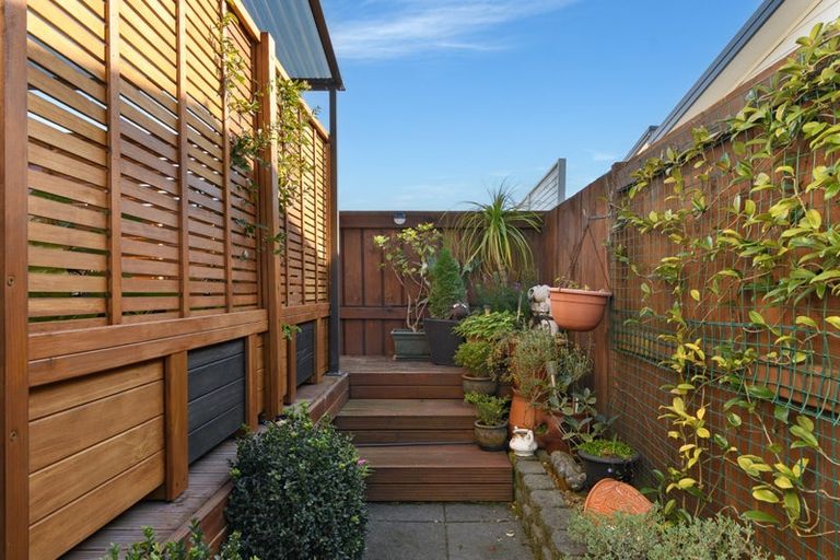 Photo of property in 11 Kamahi Crescent, Papamoa Beach, Papamoa, 3118