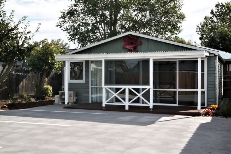 Photo of property in 8 Ward Street, Addington, Christchurch, 8024