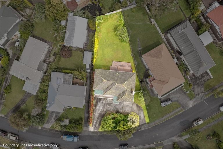 Photo of property in 14 Kennedy Avenue, Forrest Hill, Auckland, 0620