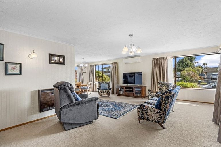 Photo of property in 10 Noble Place, Halswell, Christchurch, 8025