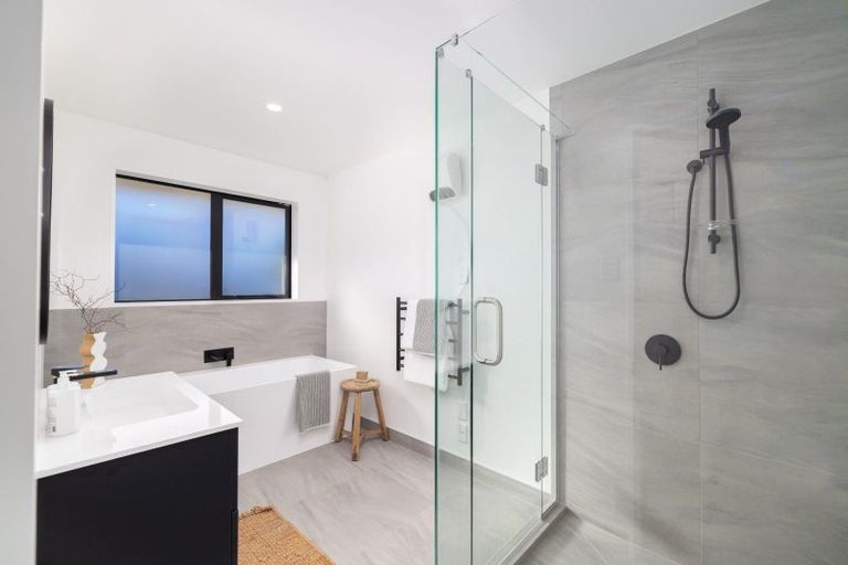 Photo of property in 4 Sandpiper Place, Waimairi Beach, Christchurch, 8083