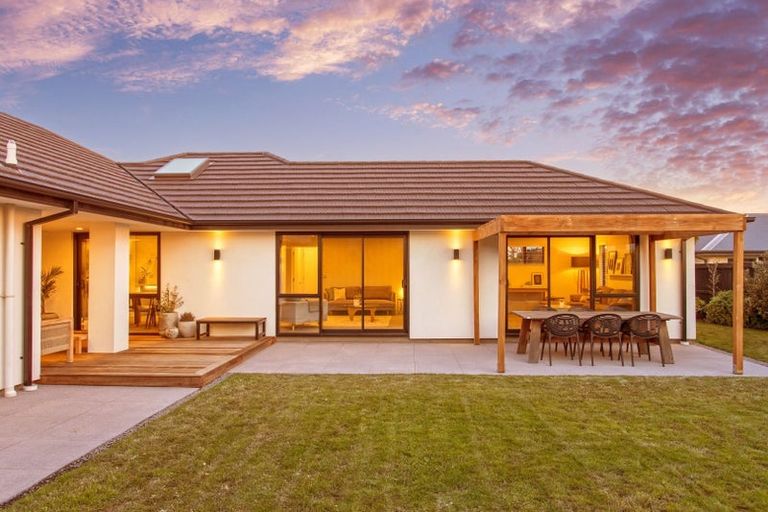 Photo of property in 17 Ridley Street, Halswell, Christchurch, 8025