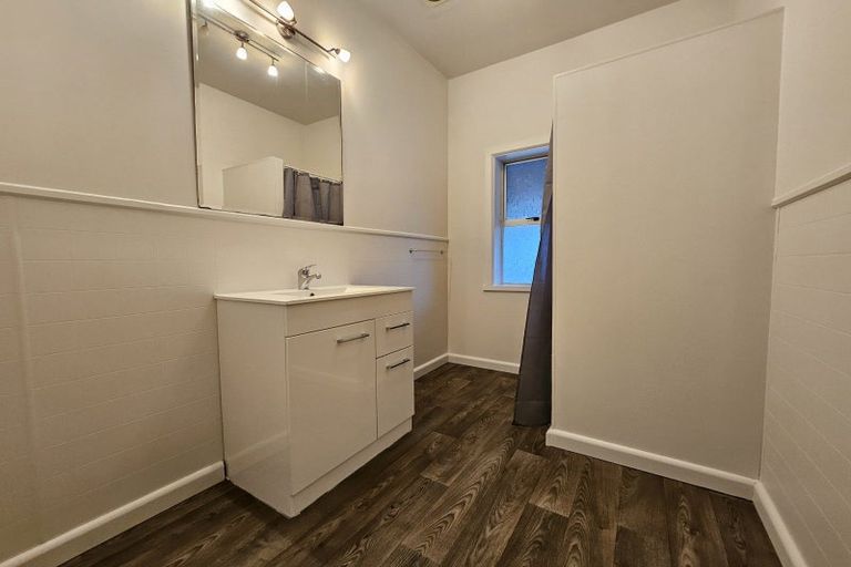 Photo of property in 2 Warburton Street, Karoro, Greymouth, 7805