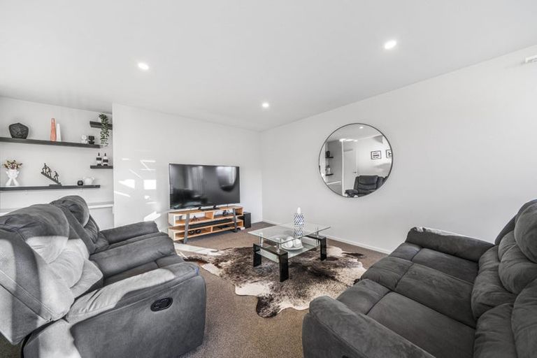 Photo of property in 21c Victoria Street, Rangiora, 7400