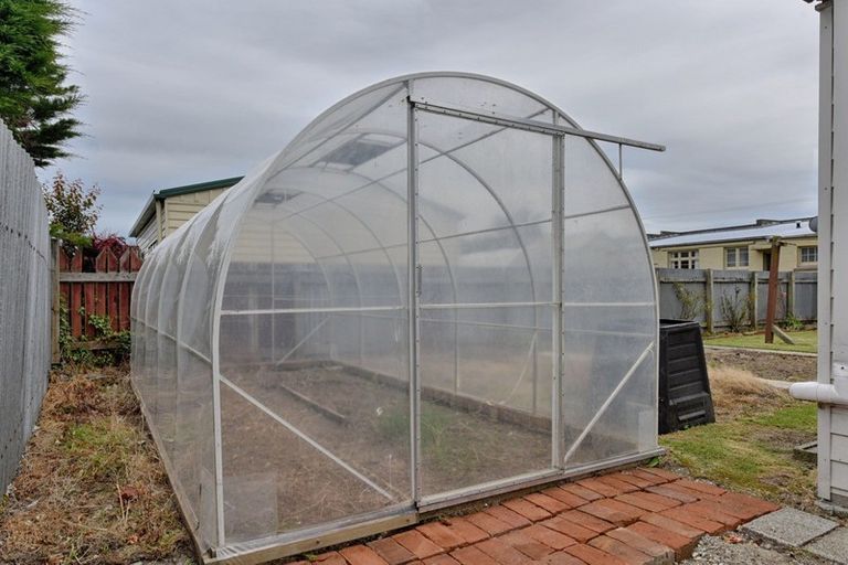 Photo of property in 52 Broughton Street, Gore, 9710