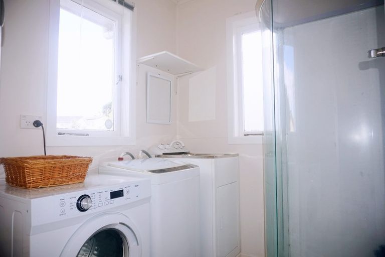 Photo of property in 416 West Coast Road, Glen Eden, Auckland, 0602